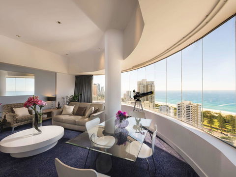 Sofitel Gold Coast Broadbeach - Accommodation Sunshine Coast 44