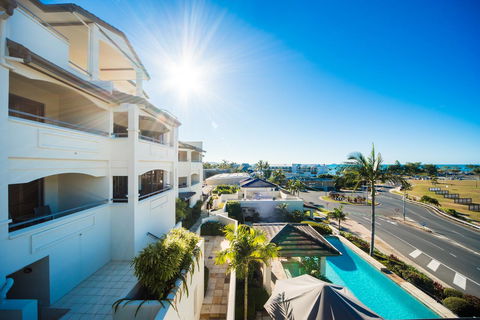 Portside Whitsunday Luxury Holiday Apartments - Accommodation Sunshine Coast 2
