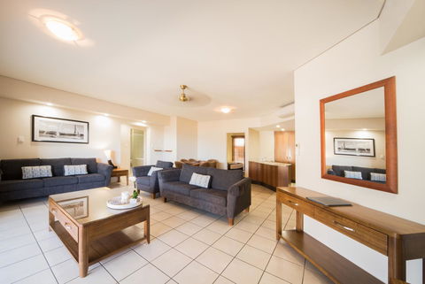 Portside Whitsunday Luxury Holiday Apartments - Accommodation Sunshine Coast 6
