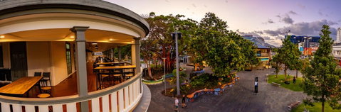 Hides Hotel - Accommodation Sunshine Coast 12