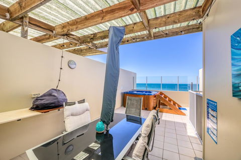 On The Beach Resort Bribie Island - Accommodation Sunshine Coast 22