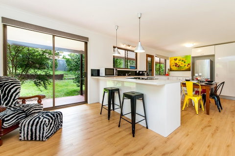 Arthouse - Accommodation Sunshine Coast 1