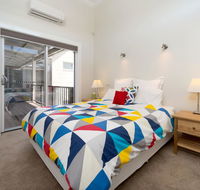 Waterstreet Apartment - Accommodation Sunshine Coast