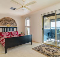 West Lakes Townhouse - Accommodation Sunshine Coast