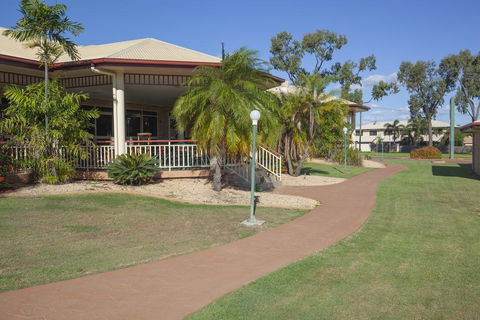 Western Heritage Motor Inn - Accommodation Sunshine Coast 1