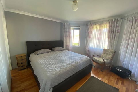 Whispering Palms - Accommodation Sunshine Coast 2