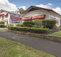 Whiteoaks Motel  Lodges - Accommodation Sunshine Coast