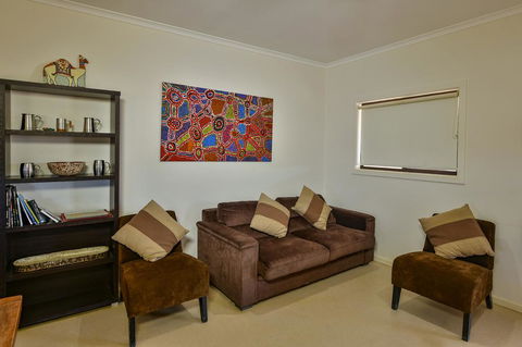 William Creek Camp Ground & Units - Accommodation Sunshine Coast 2