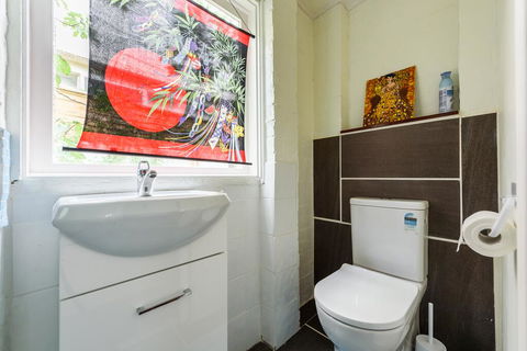 Willow Upon Avon Accommodation - Accommodation Sunshine Coast 3