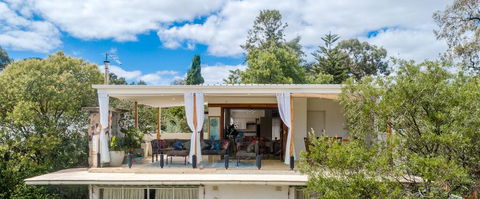 Willow Upon Avon Accommodation - Accommodation Sunshine Coast 0