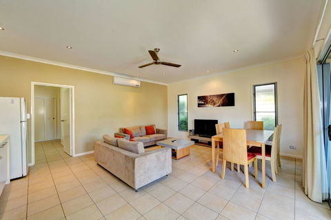 Woodgate Beach Houses - Accommodation Sunshine Coast 1