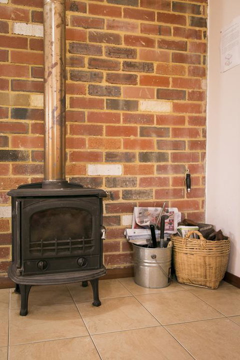 Wyadup Brook Cottages - Accommodation Sunshine Coast 3