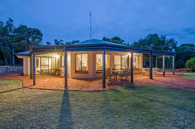 Ferguson WA Accommodation Sunshine Coast