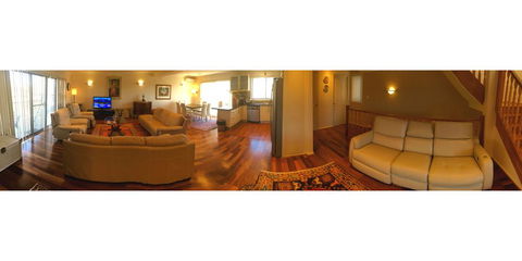Yarrabi Pond - Accommodation Sunshine Coast 0