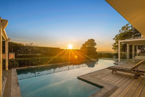 Your Luxury Escape - Trig Point - Accommodation Sunshine Coast 2