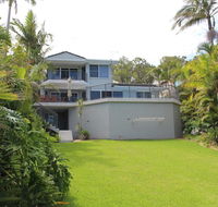 Zaffiro Beach House - Accommodation Sunshine Coast