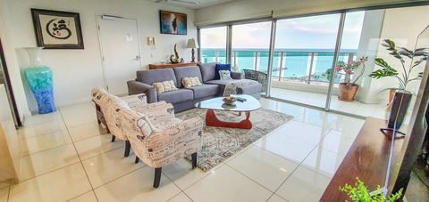 ZEN BY THE WATER - Darwin Premier Retreat - Accommodation Sunshine Coast 0
