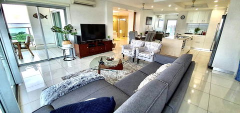 ZEN BY THE WATER - Darwin Premier Retreat - Accommodation Sunshine Coast 1
