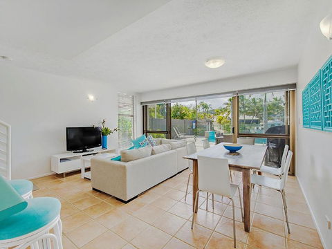 1 Jalynca - Accommodation Sunshine Coast 1