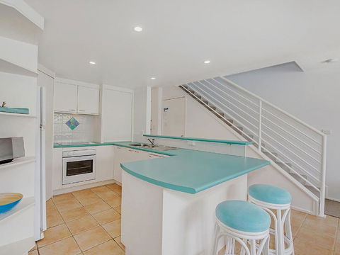 1 Jalynca - Accommodation Sunshine Coast 3