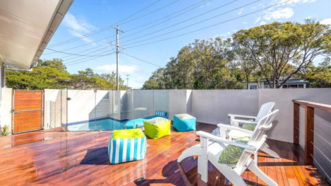 A Beachside Beauty With Pool - Accommodation Sunshine Coast 0