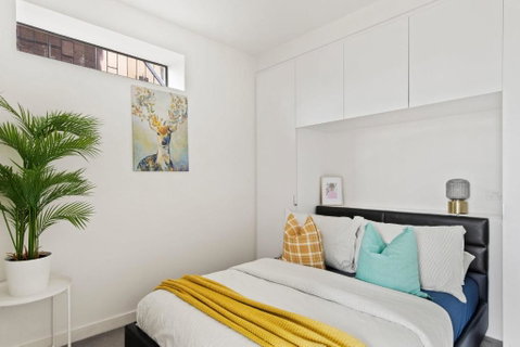 A Comfy & Stylish Apt Near Melbourne Central & QV - Accommodation Sunshine Coast 1