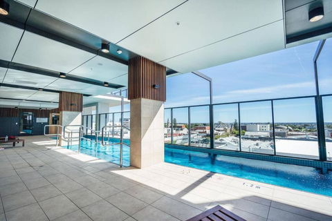 A Cut Above The West 3BR Staycation Pool Gym - Accommodation Sunshine Coast 4