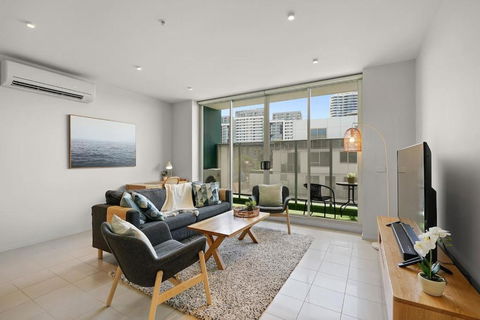 A River-side 2bdm Footscray Oasis + Parking - Accommodation Sunshine Coast 4