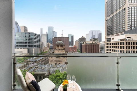 A Stylish Apt For 4 Near Queen Victoria Market - Accommodation Sunshine Coast 4