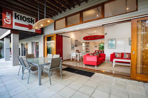 AAA Coke Shack - Accommodation Sunshine Coast 0