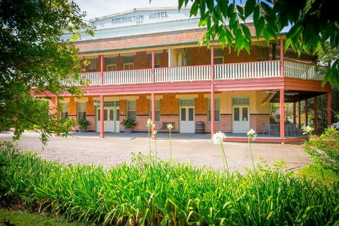 Abernethy House & Cottage - Accommodation Sunshine Coast 4