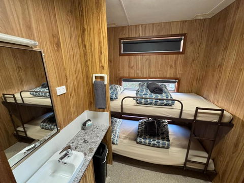 Acacia Caravan Park & Holiday Units - Accommodation Sunshine Coast 3