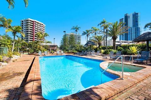 Acapulco Luxury 2 Bedroom Apartment - CoastHM - Accommodation Sunshine Coast 2
