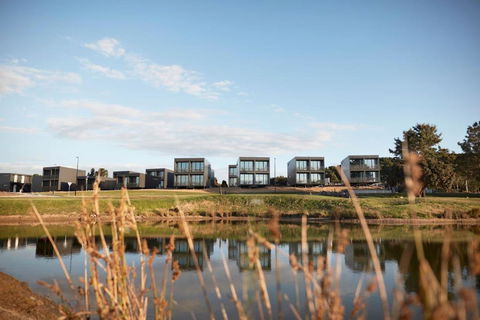 Accommodation @ Curlewis - Accommodation Sunshine Coast 0