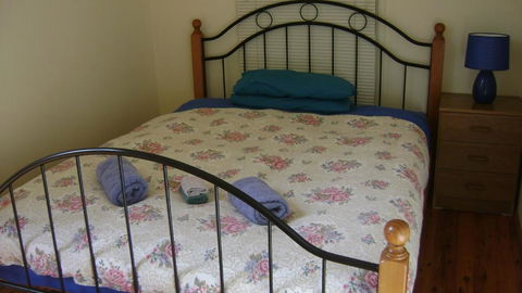 Accommodation Sydney North - Forestville 4 Bedroom 2 Bathroom Pet Friendly House - Accommodation Sunshine Coast 2