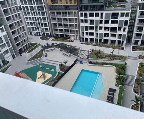 Accor Stadium Luxury - 3 Bed 2 Baths, Sleeps 6, Pool, Parking If Available- NO PARTIES - Accommodation Sunshine Coast 0