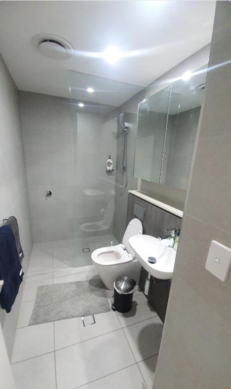 Accor Stadium Luxury - 3 Bed 2 Baths, Sleeps 6, Pool, Parking If Available- NO PARTIES - Accommodation Sunshine Coast 1