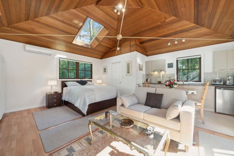 Acer Corner - Accommodation Sunshine Coast 1