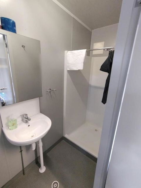 Adventureland Cabins - Accommodation Sunshine Coast 2