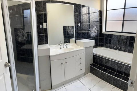Affordable Getaways - Accommodation Sunshine Coast 3