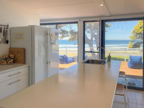 Ahoy Point Turton - Accommodation Sunshine Coast 1