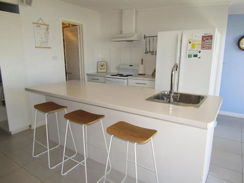 Ahoy Point Turton - Accommodation Sunshine Coast 2