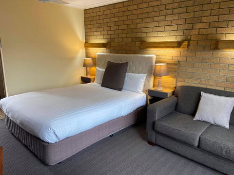 AAt 28 Goldsmith Motel - Accommodation Sunshine Coast 3