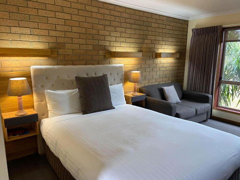 AAt 28 Goldsmith Motel - Accommodation Sunshine Coast 4