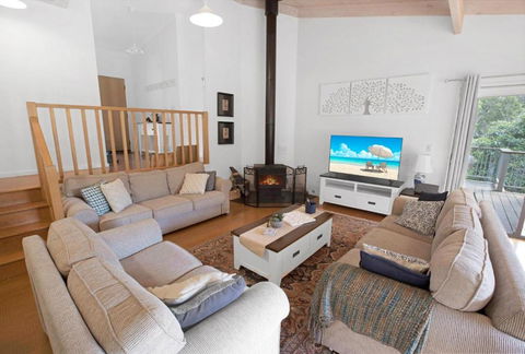 A Wood Haven - Accommodation Sunshine Coast 0