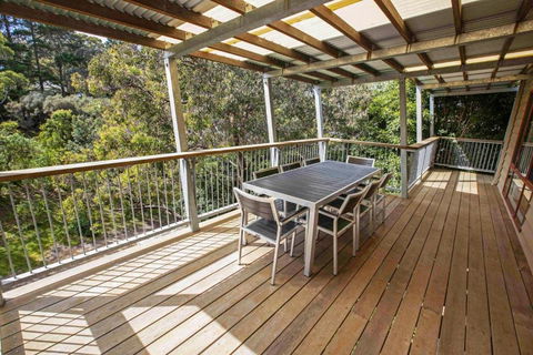 A Wood Haven - Accommodation Sunshine Coast 2