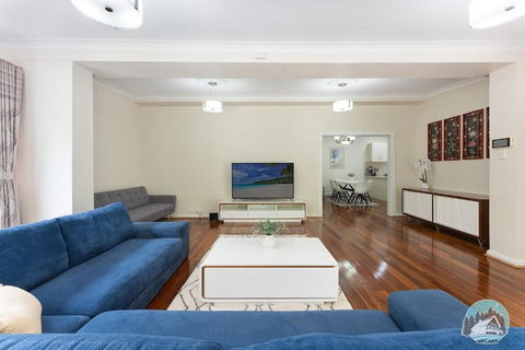 Aircabin - Denistone - 3 Beds Lovely House - Accommodation Sunshine Coast 0