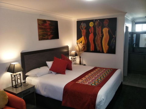 Alabaster Motor Inn - Accommodation Sunshine Coast 0
