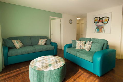 Albany Waves - Accommodation Sunshine Coast 2