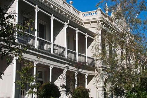 Albert Park Bayside Brilliance GRHM - Accommodation Sunshine Coast 1